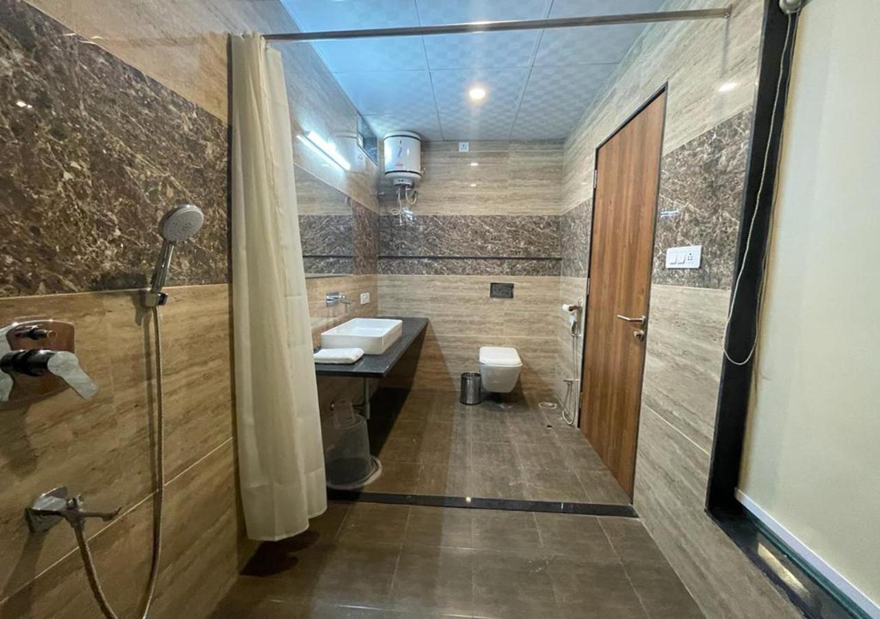 Las Cabanas Resort 푸쉬카르 외부 사진